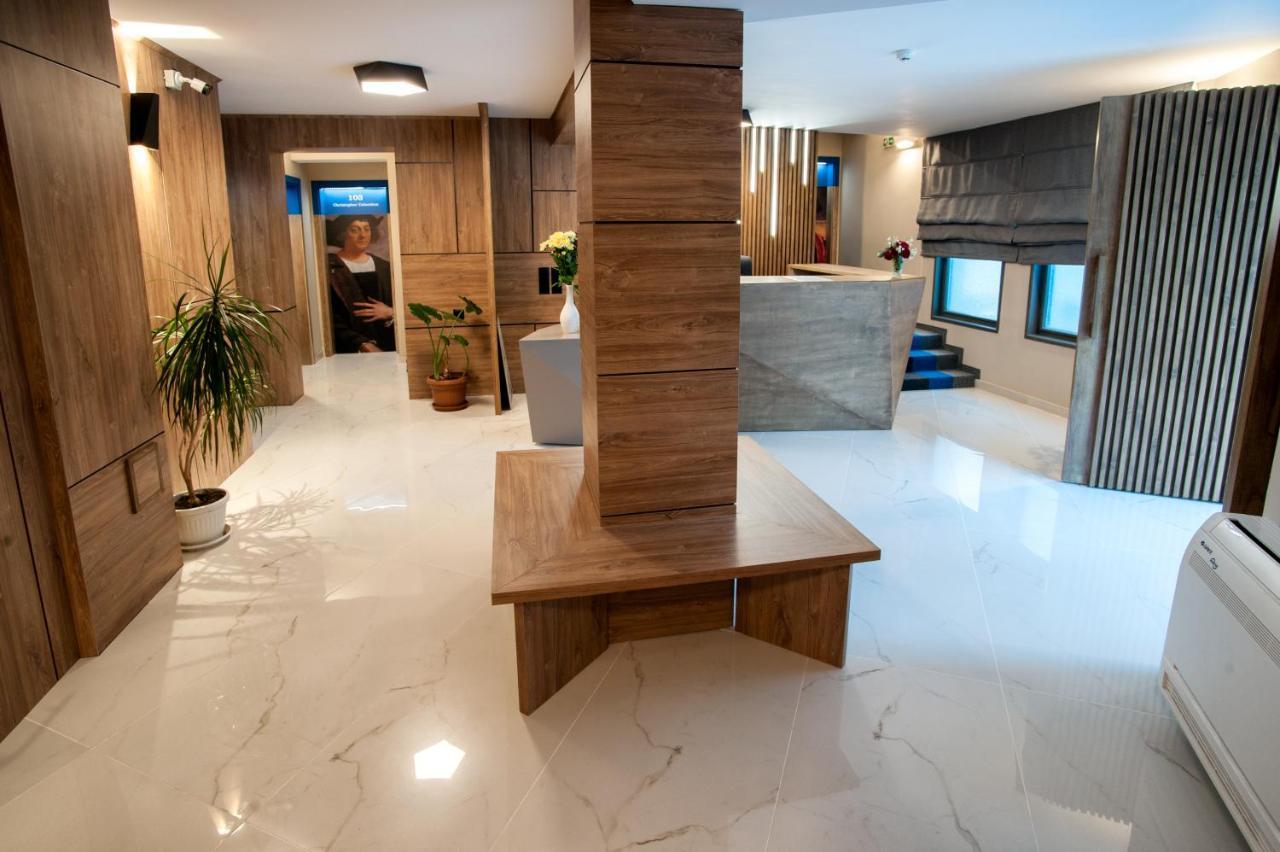 White House Family Hotel Spa Zone Baltschik Exterior foto